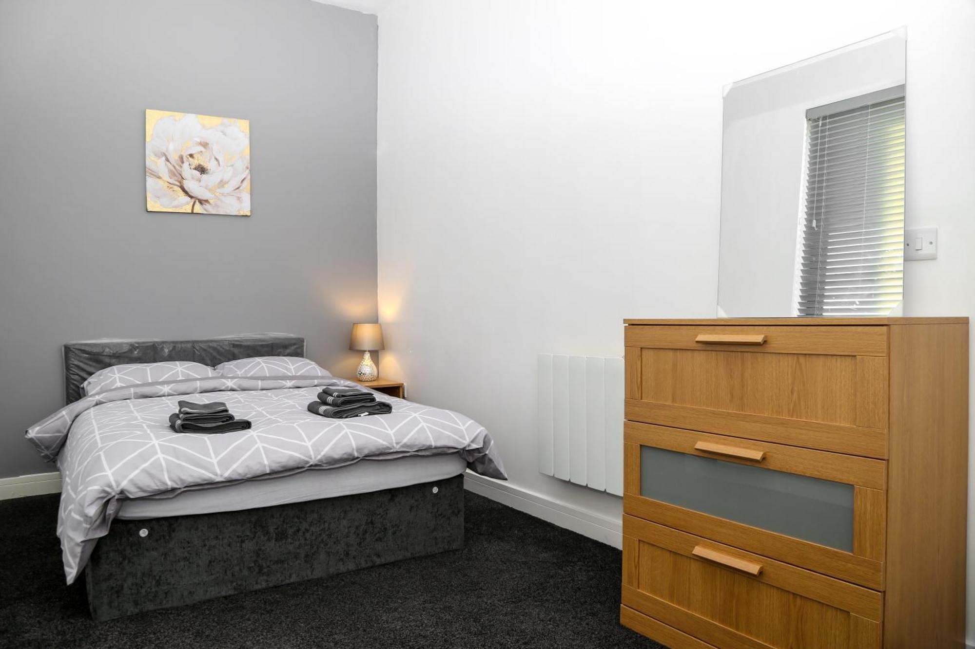דירות מנצ'סטר Luxurious & Lavish Salford Quays Free Parking מראה חיצוני תמונה